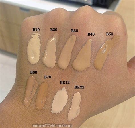 chanel lumiere velvet swatches|Chanel lumiere foundation shades.